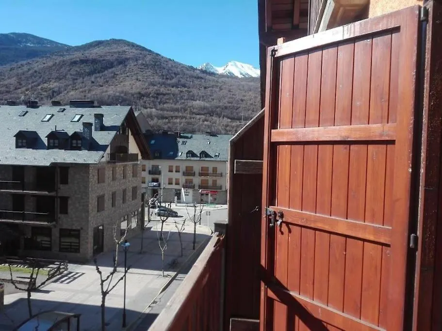 Apartamento Duplex Esterri Ideal Para Familias إيستيري دانو شقة
