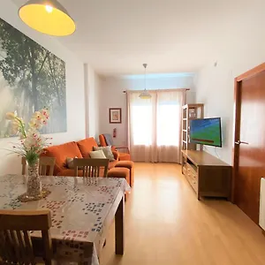  Apartamento Comfortable Close To Slopes And Chairlift Wifi&parking España