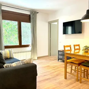 Modern Amb Terrassa By Rural D'aneu Apartamento